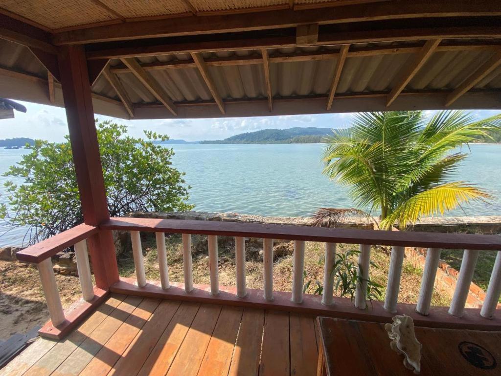 Reak Smey Resort Koh Rong Island Exterior photo