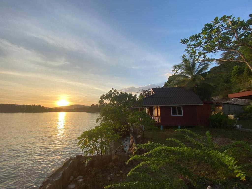 Reak Smey Resort Koh Rong Island Exterior photo